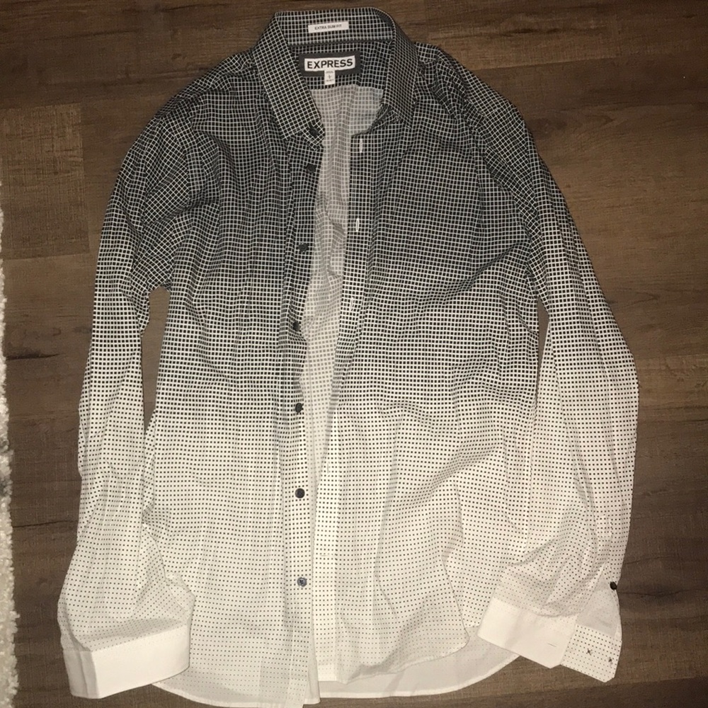 EXPRESS Button-Down
